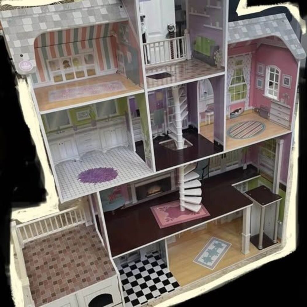 Kid Kraft Grand Estate Doll/Barbie House